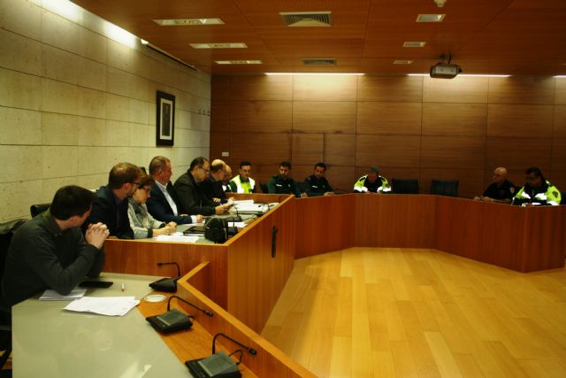 The Local Citizen Security Board is held to coordinate the security and emergency device of the pilgrimages and the festivities of La Santa'2017, Foto 3
