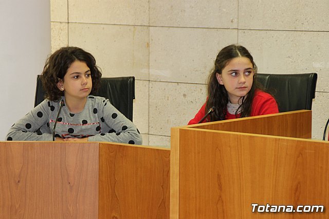 El Pleno infantil Qué hacemos en Totana se celebrará el próximo lunes, coincidiendo con el Día de los Derechos del Niñ@, Foto 4