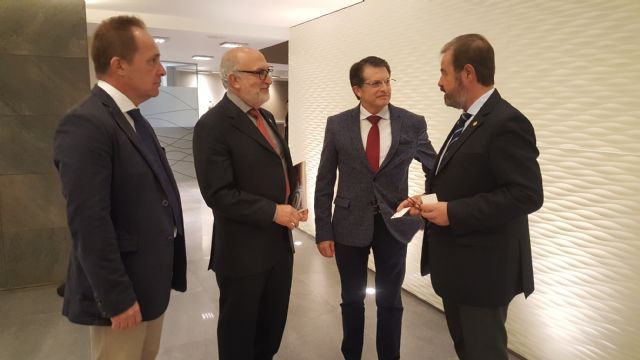 Jódar anima a los colegios oficiales de ingenieros agrónomos a seguir potenciando el sector agroalimentario - 1, Foto 1