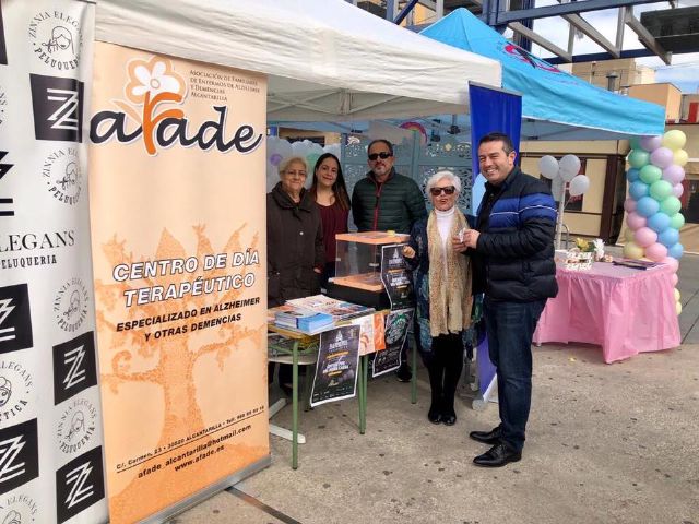 Cortes de pelo solidario en beneficio de Afade - 3, Foto 3