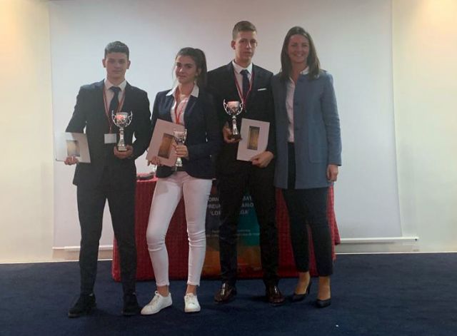 Virgen del Pasico debate sobre los efectos del Brexit y queda finalista en el I Torneo de Debate IES Lope de Vega - 1, Foto 1