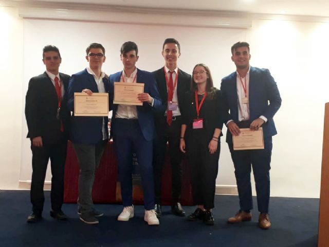 Virgen del Pasico debate sobre los efectos del Brexit y queda finalista en el I Torneo de Debate IES Lope de Vega - 3, Foto 3