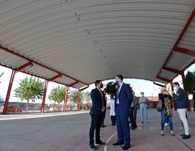 La pista deportiva del colegio de San Pío X estrena una cubierta de 1.320 m2 para sus 120 escolares - 1, Foto 1