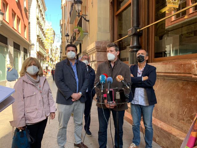 Casi un centenar de comercios de Murcia participan en la segunda edición de la Feria de los Descuentos - 1, Foto 1