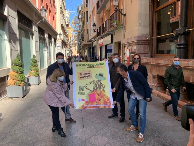 Casi un centenar de comercios de Murcia participan en la segunda edición de la Feria de los Descuentos - 2, Foto 2