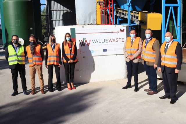 El contenedor marrón entrará en funcionamiento en todos los barrios y pedanías del municipio en 2022 - 1, Foto 1