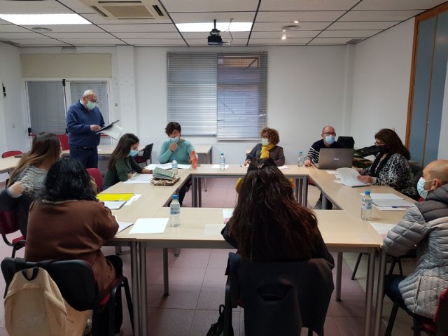 15 proyectos se reparten los 10.000 euros de subvenciones municipales a proyectos educativos 2021-2022, Foto 1