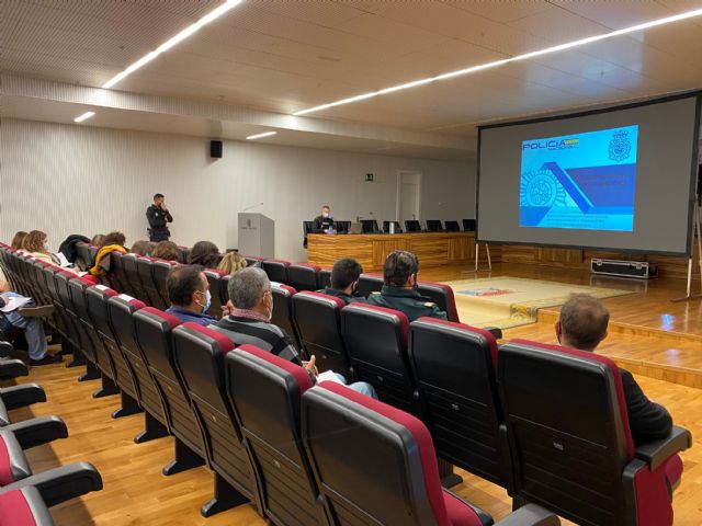 Torre Pacheco acoge una jornada de formación de actuación ante delitos de ocupación de inmuebles - 3, Foto 3