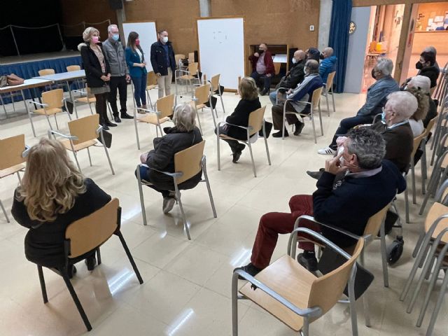 El PP recoge las principales demandas de los vecinos de Barriomar afectados por el soterramiento - 2, Foto 2