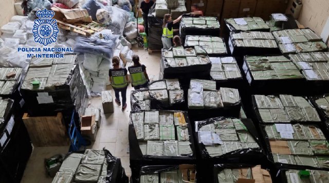 La Policía Nacional desmantela una empresa dedicada a la distribución de pilas falsificadas - 1, Foto 1