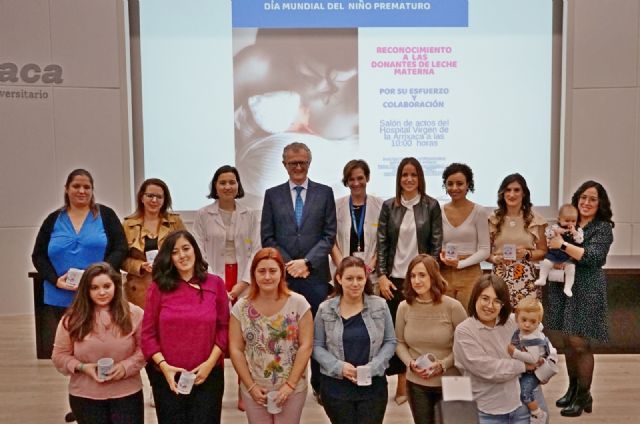 La Región rinde homenaje a las más de 420 mujeres donantes de leche materna que han ayudado a alimentar a casi 370 recién nacidos - 1, Foto 1
