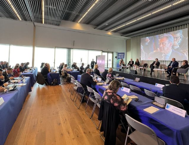 La Comunidad reclama en Europa que las regiones tengan voz para elaborar estrategias nacionales de migración - 1, Foto 1