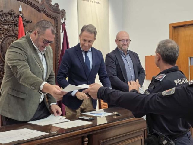 El Ayuntamiento de Lorca reconoce a 12 agentes de la Policía Local por su destacada labor y profesionalidad durante la Operación CREPÚSCULO25 - 4, Foto 4