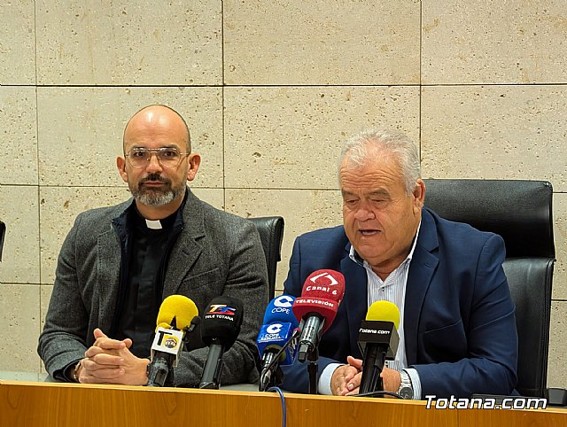 Se presenta el cartel y el programa religioso de las fiestas patronales de Santa Eulalia de Mérida 2025, Foto 6