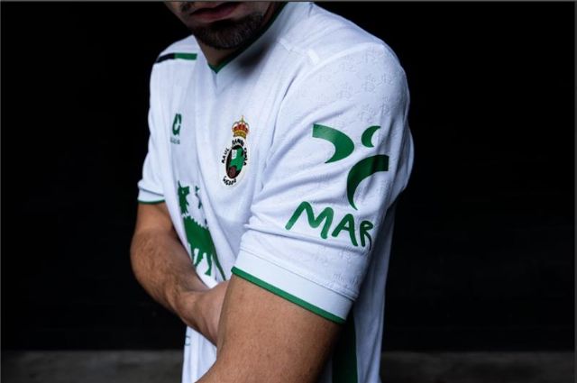 Este sábado, el Racing y sus patrocinadores han hecho historia donando sus logos por los niños que esperanuntrasplante - 2, Foto 2