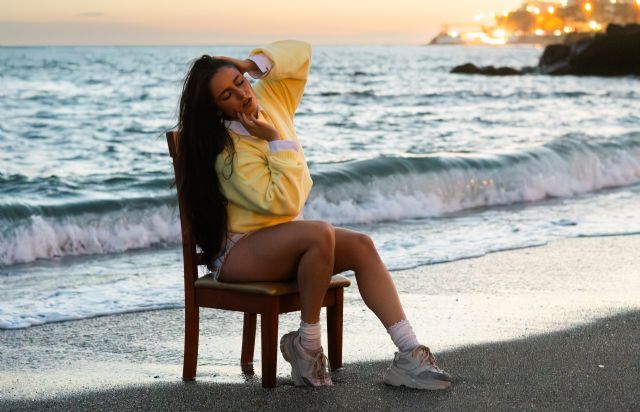 Caluu C. la artista española que cierra un exitoso año con “QUÉ MÁS” - 1, Foto 1