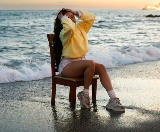 Caluu C. la artista española que cierra un exitoso año con “QUÉ MÁS” - 4, Foto 4