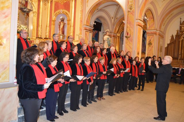 El teatro de los Álvarez Quintero con el Tejuba y la música de la coral Ménade brillan en una nueva jornada navideña - 2, Foto 2