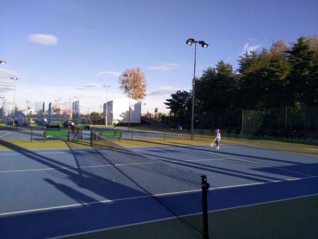 5th ​​matchday of interschool league where the Kuore Tennis Club gets the victory by a clear 15/4 at the Olimpic Club of Murcia, Foto 5