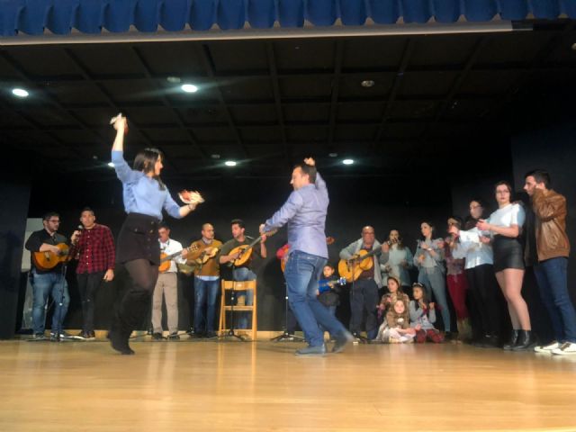 La Casa de Cultura cuelga el cartel de completo en el XV Encuentro de Cuadrillas en Navidad - 1, Foto 1