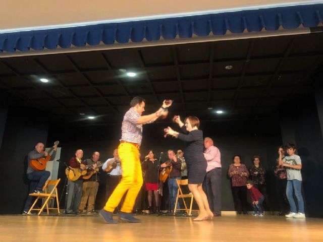 La Casa de Cultura cuelga el cartel de completo en el XV Encuentro de Cuadrillas en Navidad - 4, Foto 4