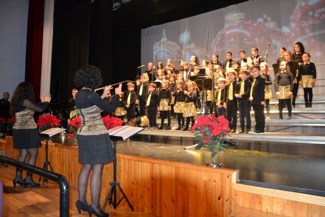 La Asociación Coral Calasparra levanta el telón de la programación de Navidad con un concierto extraordinario - 1, Foto 1