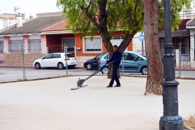 Comienzan los trabajos de mejora en diversas zonas verdes de Las Torres de Cotillas - 1, Foto 1