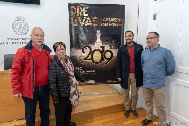 Cartagena se despide un año más con las tradicionales PreUvas frente al reloj del Arsenal - 1, Foto 1