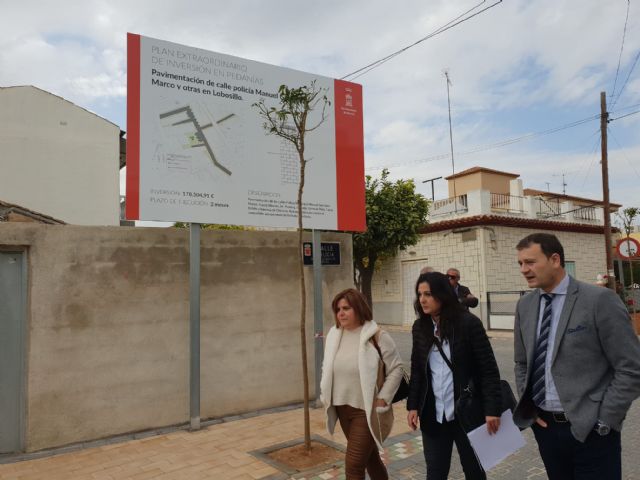 Lobosillo estrena su nueva zona peatonal compatible con el tráfico rodado - 4, Foto 4