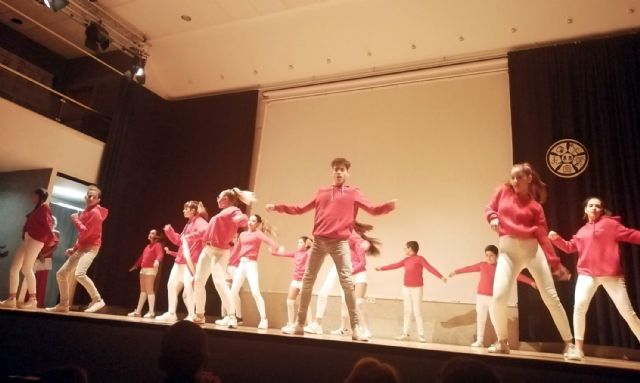 Arte y talento en la 28ª edición del festival navideño de la peña 'Rincón Pulpitero' - 5, Foto 5