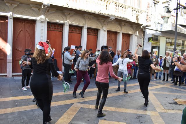 Ocho grupos se darán cita, este domingo, en el tradicional 'Encuentro de Cuadrillas de Pascua' de Lorca en la céntrica calle Corredera - 1, Foto 1