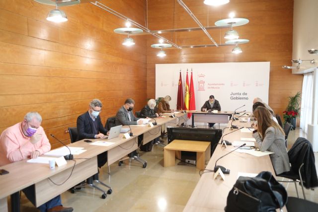 Adjudicado el proyecto para la sustitución del césped artificial en el campo de fútbol de El Palmar - 1, Foto 1