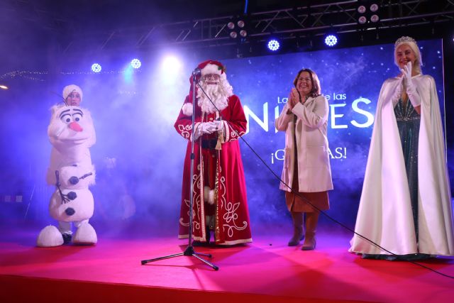 Papá Noel vuelve a sorprender con su llegada a San Pedro del Pinatar - 2, Foto 2