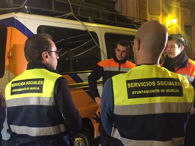 56 personas fueron atendidas anoche por el dispositivo coordinado por el Ayuntamiento para hacer frente a la ola de frío - 2, Foto 2