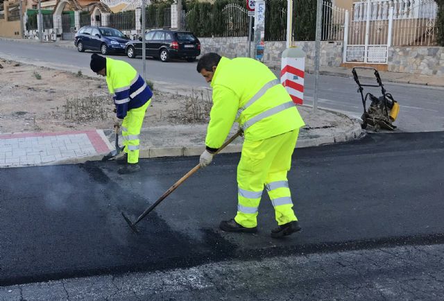 120.000 euros para renovar el asfalto y colocar bandas reductoras de velocidad en varios puntos de Las Torres de Cotillas - 5, Foto 5