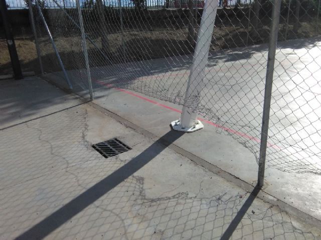 El PSOE denuncia la vergonzosa situación de abandono del parque de la Casa Mata en San Diego dos años después de su inauguración - 3, Foto 3