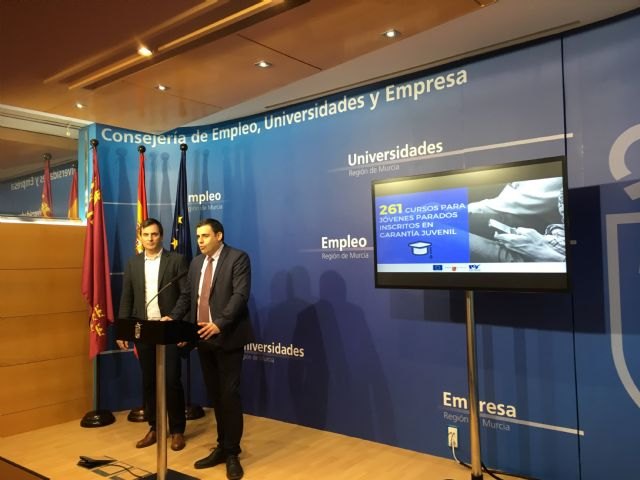 La Comunidad lanza 261 cursos para acercar al empleo a 4.000 jóvenes parados y prioriza el inglés y la informática - 1, Foto 1