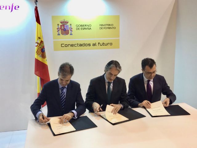 Murcia acuerda con Renfe descuentos para los turistas que vengan a la ciudad en tren de hasta el 35% - 1, Foto 1