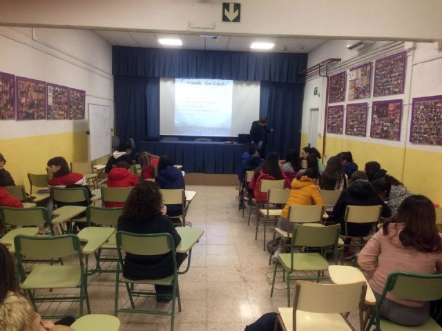 En marcha, la segunda experiencia de presupuestos participativos en centros de Secundaria, Bachillerato y Formación Profesional - 1, Foto 1