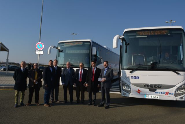 La Comunidad conecta el aeropuerto con los complejos turísticos del Mar Menor - 1, Foto 1