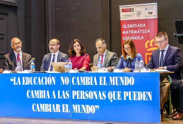 El IES Isaac Peral se convierte en el escenario de la LV Olimpiada Matemática - 1, Foto 1