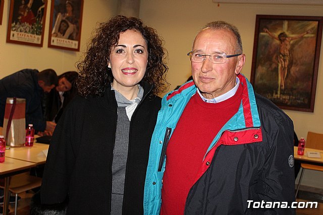 El alcalde felicita al Nazareno de Honor y a la Pregonera de la Semana Santa del 2020 , José Antonio García Sánchez y Carmen Ibáñez Aznar, Foto 1