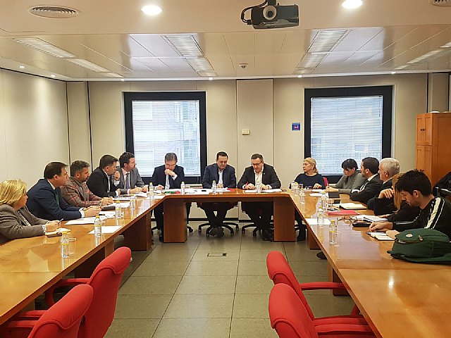 CROEM y PSRM-PSOE mantienen un encuentro para hablar de prioridades de la legislatura, Foto 1