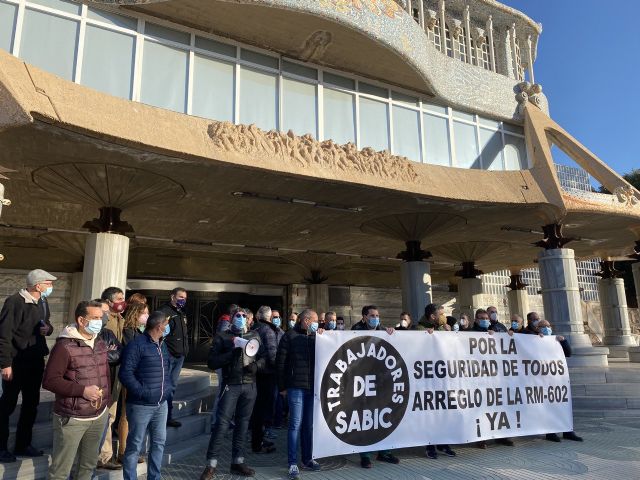 MC: El Gobierno de Murcia (PP y tránsfugas) vuelve a traicionar a Cartagena y sus trabajadores negándose al arreglo de la RM-602 - 1, Foto 1