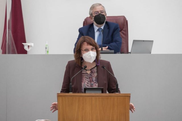 Podemos reclama menos favores fiscales a los súper ricos y más médicos y docentes en los Presupuestos Regionales - 2, Foto 2