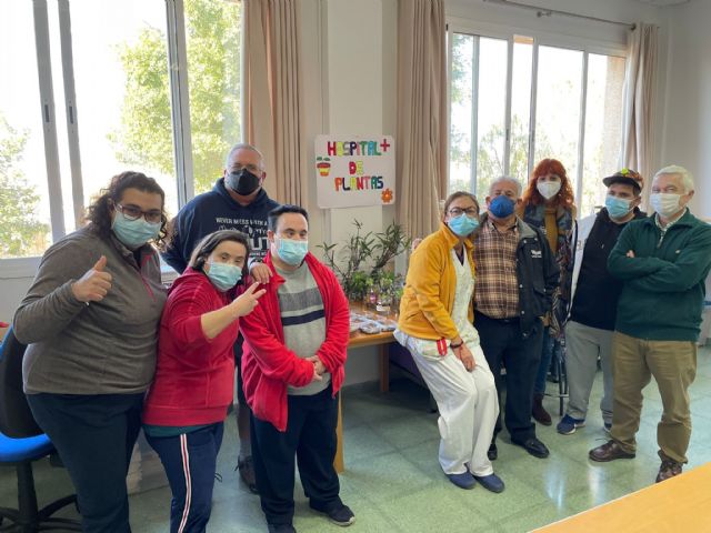 La Concejalía de Educación Ambiental y el Centro Ocupacional Urci ponen en marcha un Refugio-Hospital de plantas - 1, Foto 1