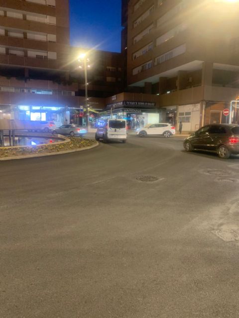 Finaliza el reasfaltado de la Plaza del Óvalo tras los trabajos de instalación de una tubería de conducción de gas en esta zona - 2, Foto 2