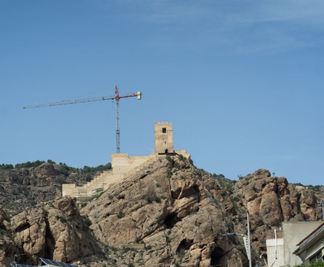 El Ayuntamiento logra reducir un 20% la devolucin de la subvencin por la restauracin del Castillo, Foto 1