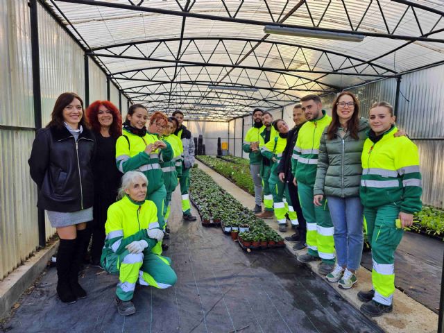 El Ayuntamiento de Caravaca acondiciona y pone en marcha el vivero municipal de las Fuentes del Marqués a través de un programa de empleo juvenil - 1, Foto 1