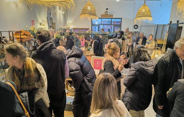 Pintura, música y poesía occidental se muestran en Cartagena en la exposición de la artista Charlotte Seuntjens - 3, Foto 3